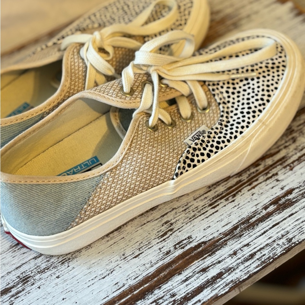 Vans Black and Beige Patterned Sneakers